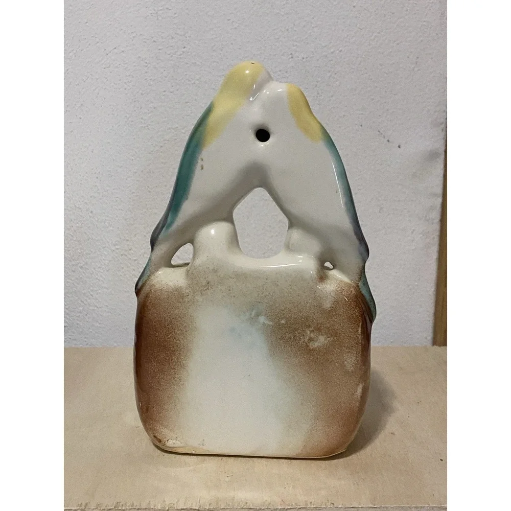 LOVE BIRD PERCHED PARROTS CERAMIC GLAZED WALL POCKET PLANTER VINTAGE